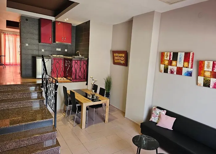 Adonis Apartments