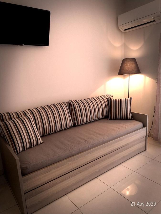 Adonis Apartments Apartment Paralía