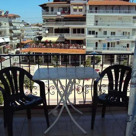 Adonis Apartments Paralía Exterior foto