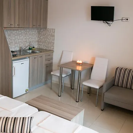 Adonis Apartments Paralía Exterior foto