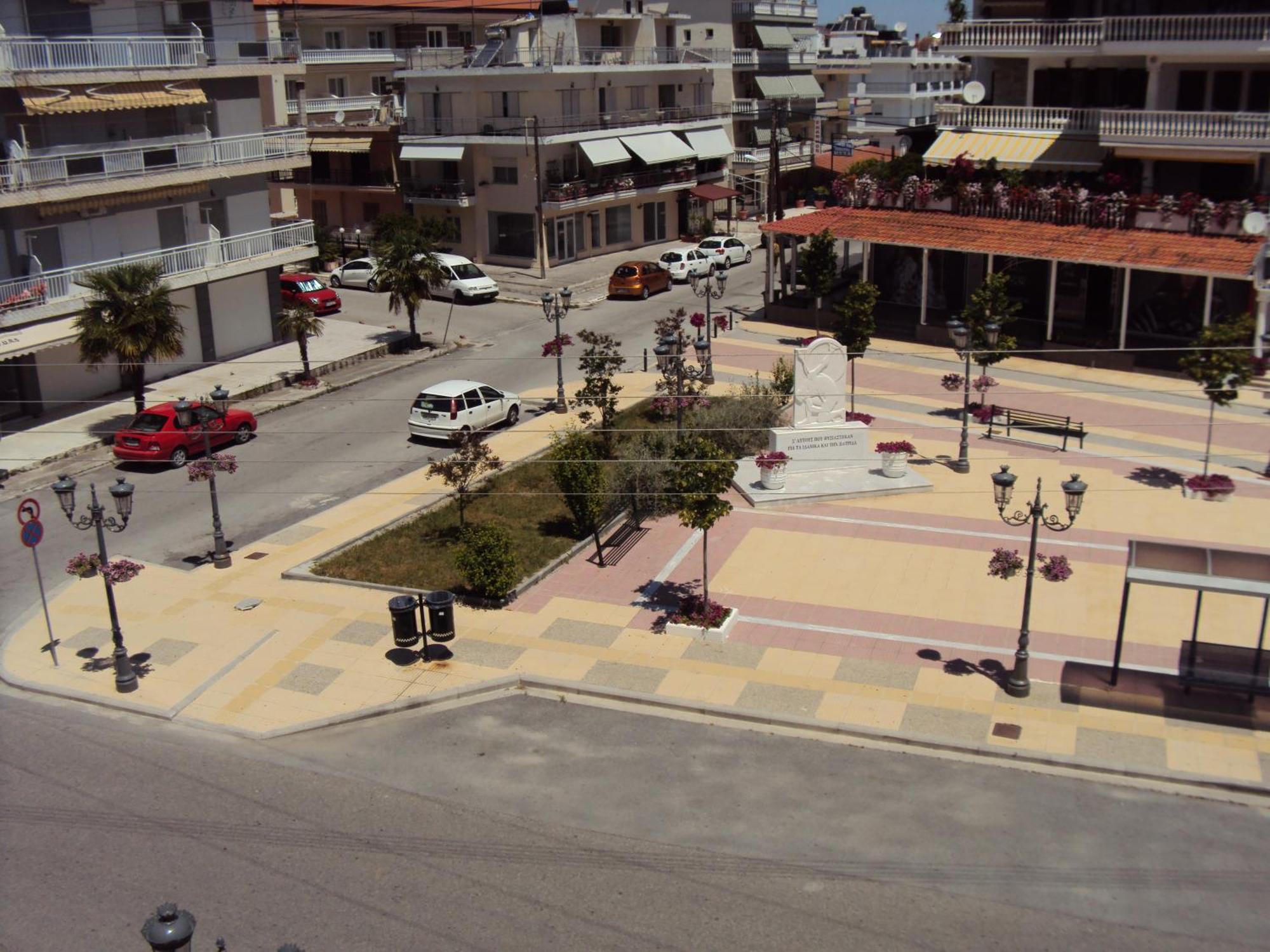 Adonis Apartments